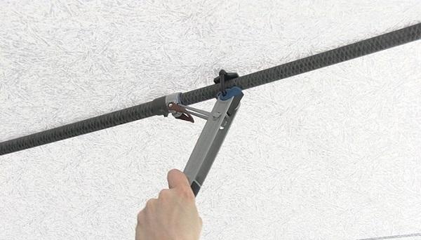 isabella-hercules-awning-pole-tensioner-triple-29389000442032_600x600_crop_center.jpg