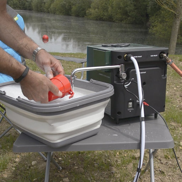 kampa-geyser-lpg-gas-hot-water-system-water-heater-951807180809_600x600_crop_center.jpg