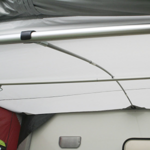 kampa-rally-monsoon-pole-16888049481_600x600_crop_center.png